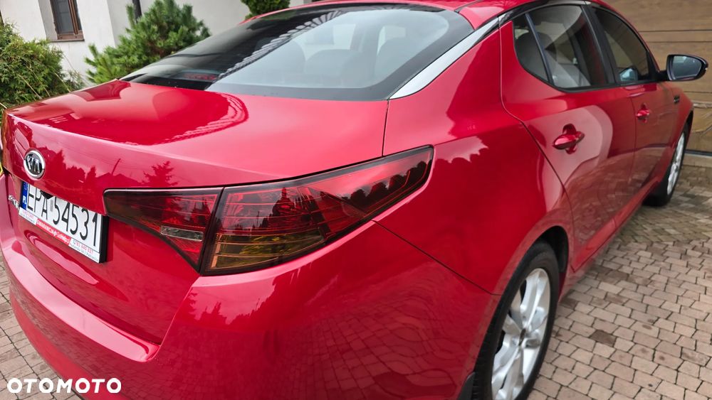 Kia Optima - 10