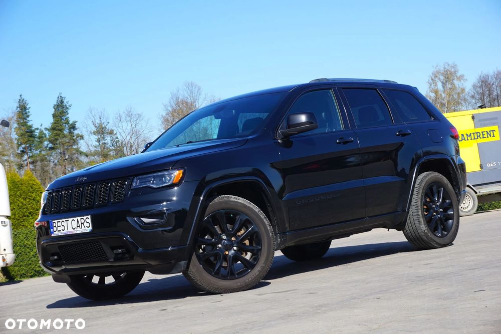 Jeep Grand Cherokee - 13