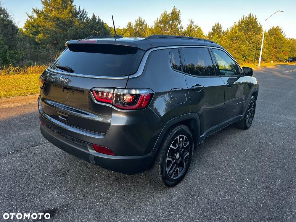 Jeep Compass - 5