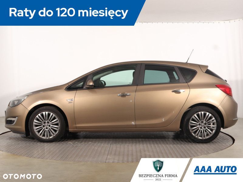 Opel Astra - 4