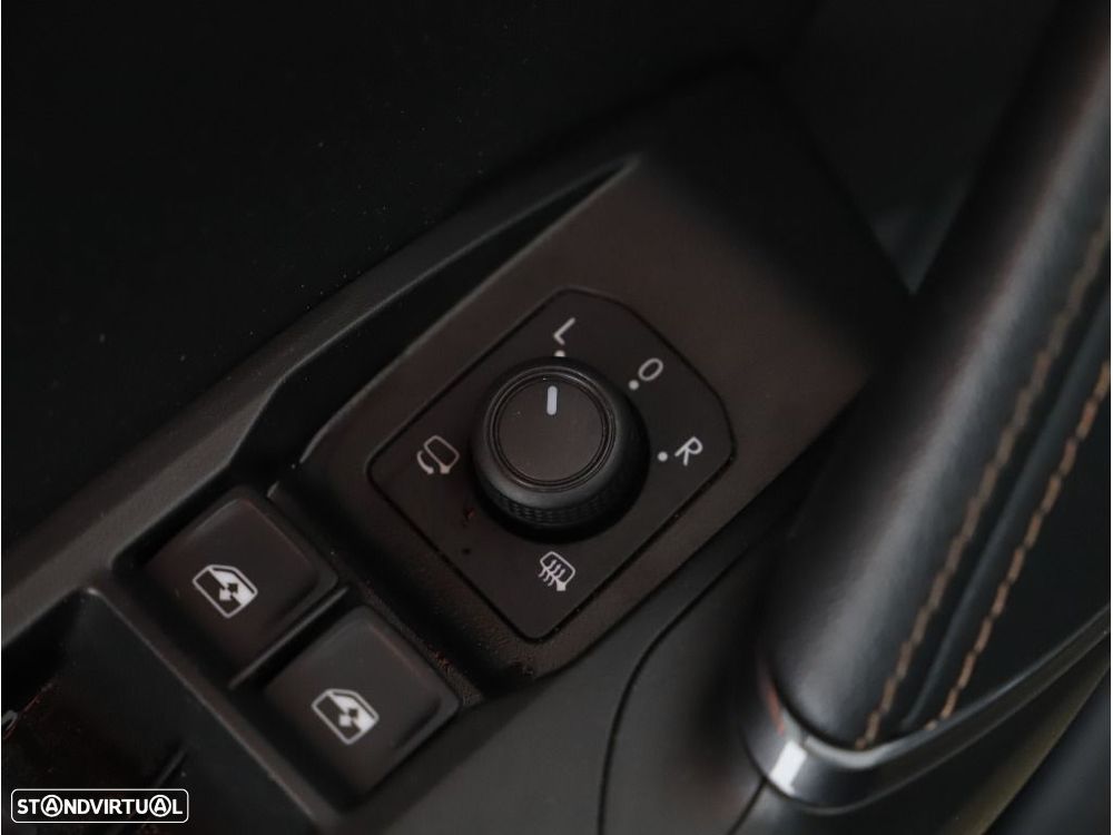 Cupra Formentor 1.4 e-Hybrid DSG VZ - 35