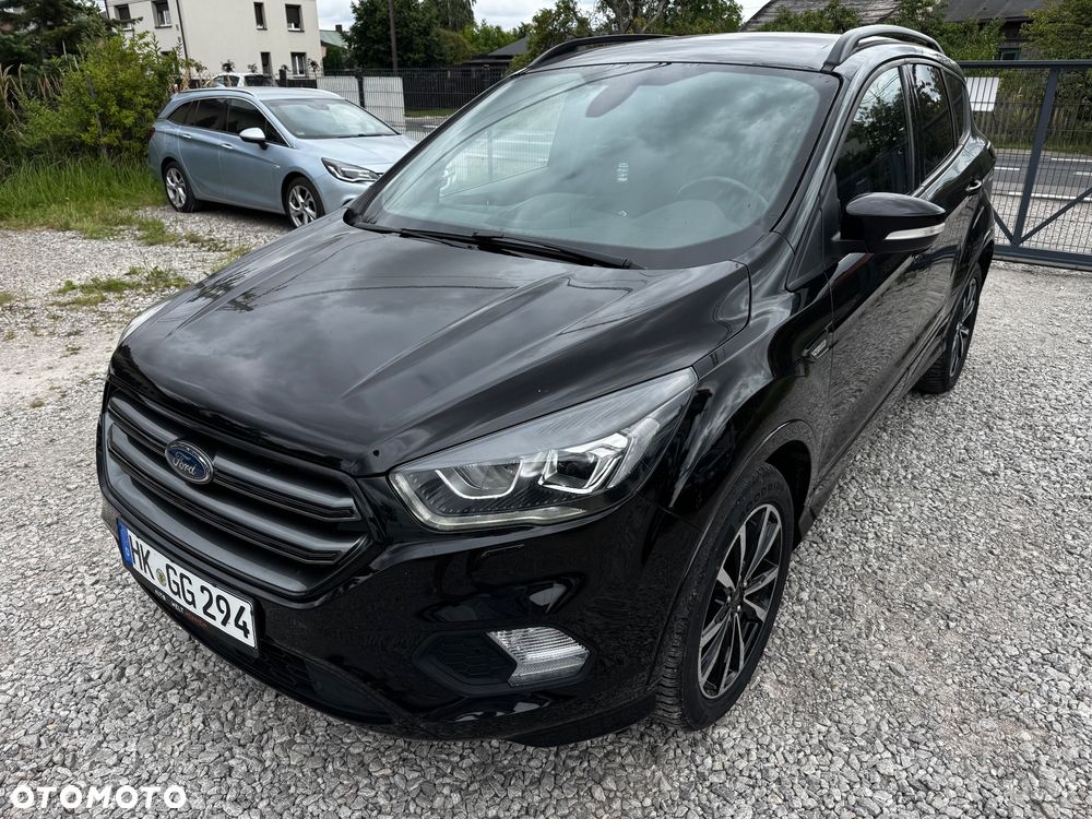 Ford Kuga 1.5 EcoBoost 2x4 ST-Line - 9
