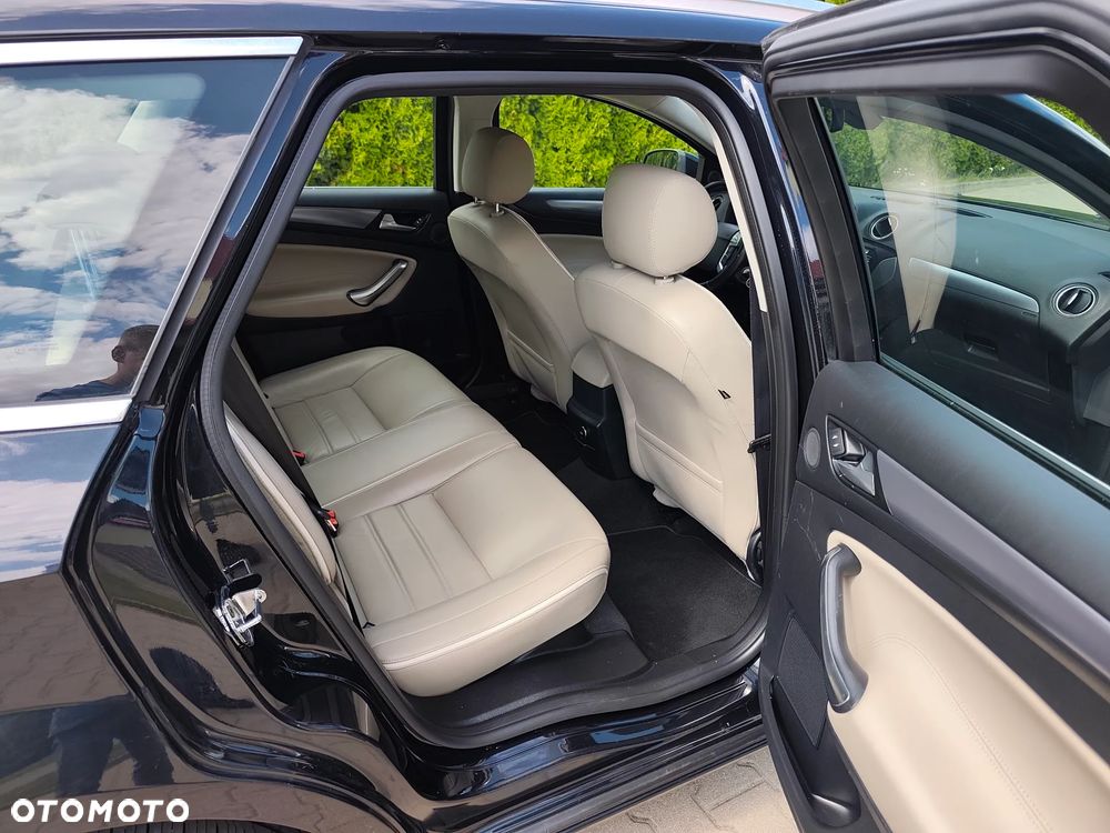 Ford Mondeo 2.0 TDCi Titanium - 26
