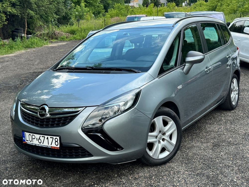 Opel Zafira - 1