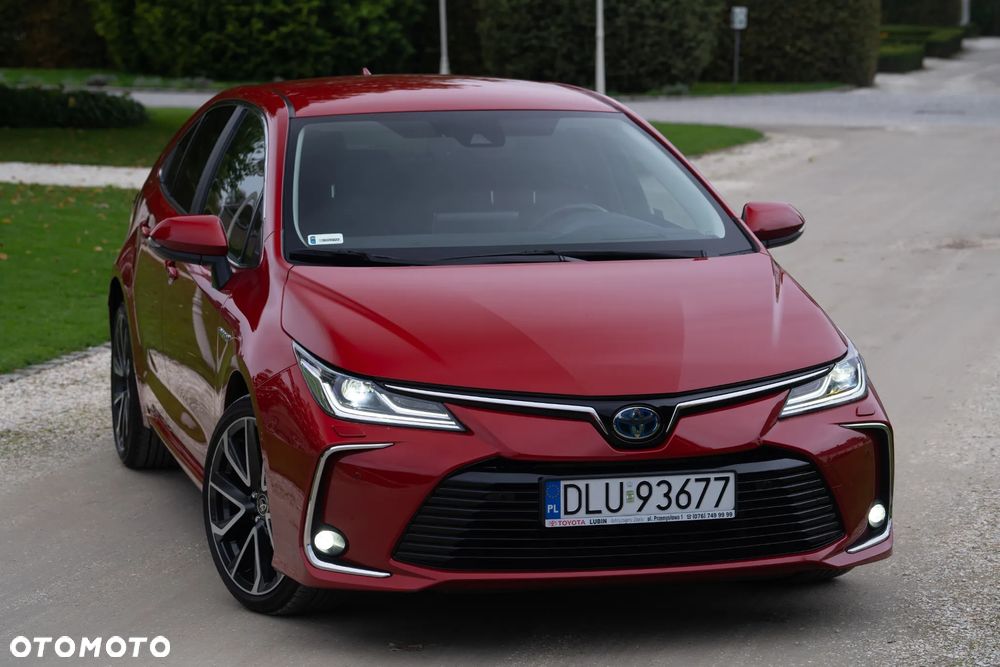 Toyota Corolla 1.8 Hybrid Executive - 12