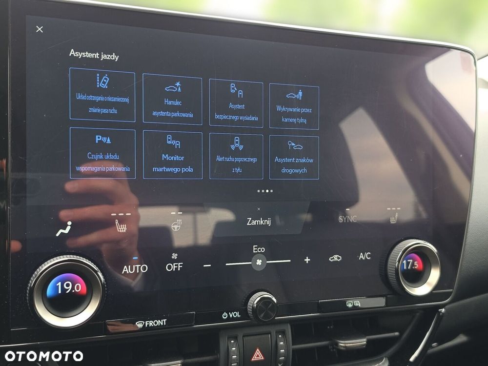 Lexus NX 350h Prestige AWD - 22