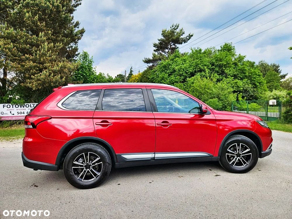 Mitsubishi Outlander 2.0 2WD SUV-Star - 10