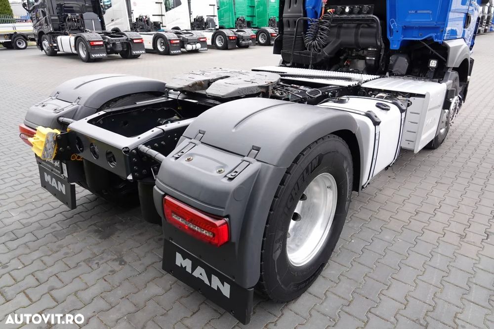 MAN 18.440 / SISTEM HIDRAULIC / RETARDER / JANTE ALIAJ / CABINĂ JOSĂ / EURO 6 / - 17