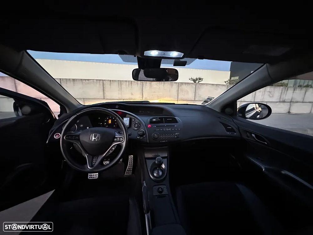 Honda Civic 1.4 i-VTEC Sport - 3