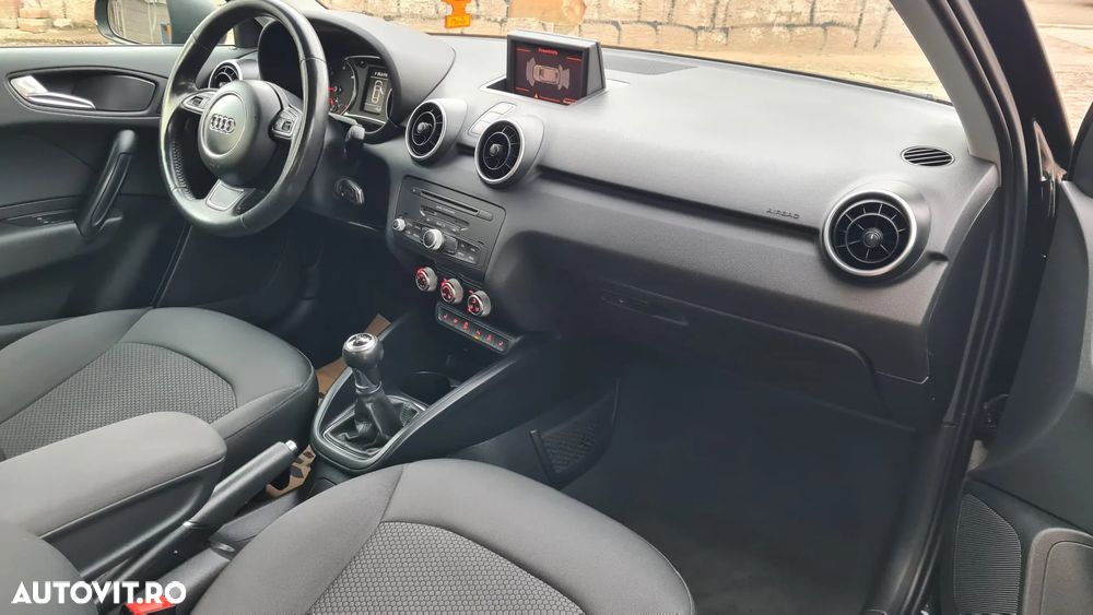 Audi A1 1.6 TDI admired - 7