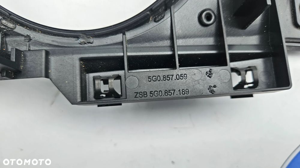VW Golf 7 VII Kratka nawiewu prawa Dekor listwa Ramka radia 5G0857059 5G1819703C 5G1819743 5G1819704DE - 5