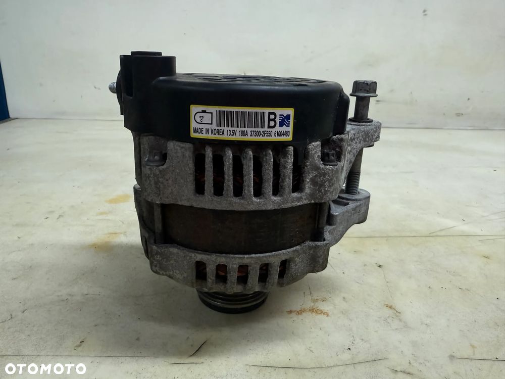 Alternator Hyundai Santa FE 2.2 19' - 37300-2F550 - oryginalny - 3