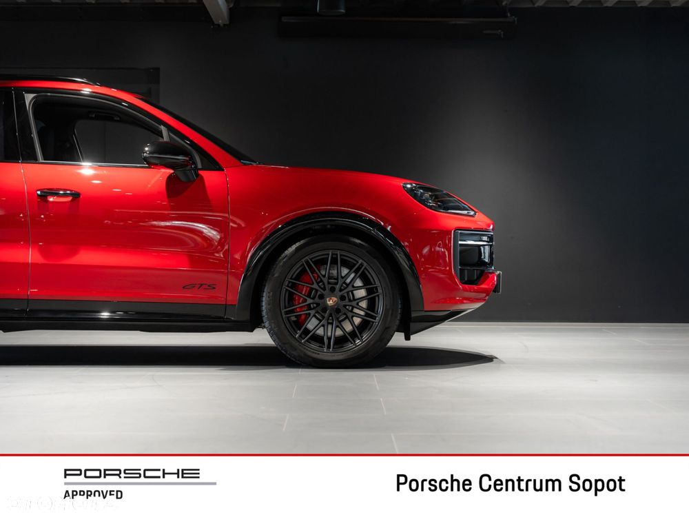 Porsche Cayenne GTS - 12