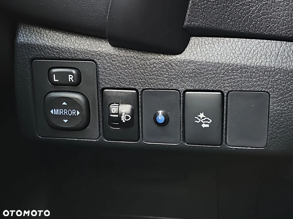 Toyota Corolla 1.6 Comfort - 21