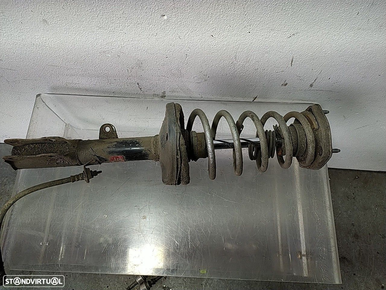 Amortecedor Tras Dto Toyota Corolla (_E11_) - 1