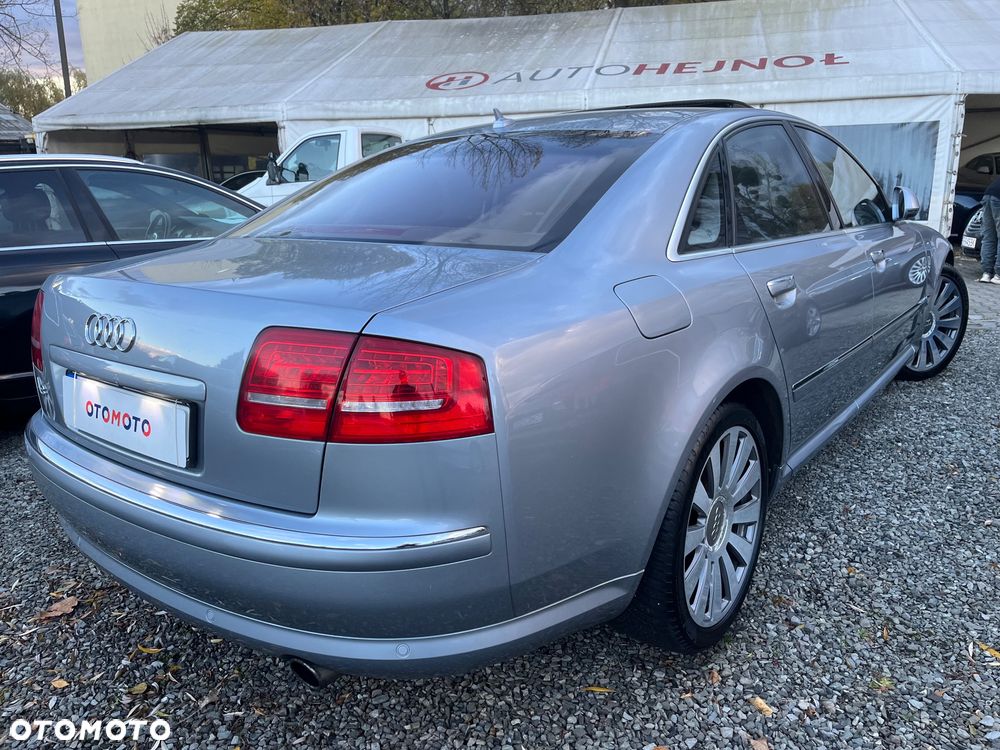 Audi A8 - 3