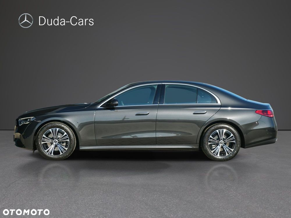 Mercedes-Benz Klasa E 200 mHEV 4-Matic Avantgarde 9G-Tronic - 4