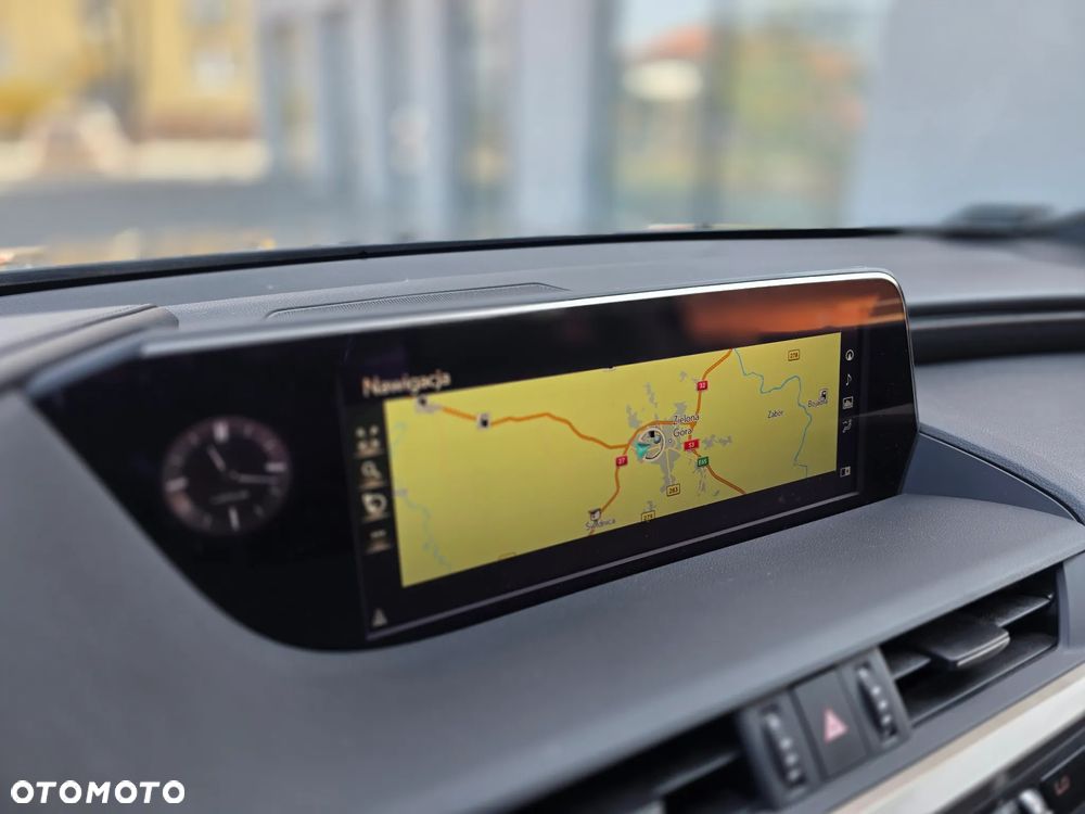 Lexus ES 300h Prestige - 26