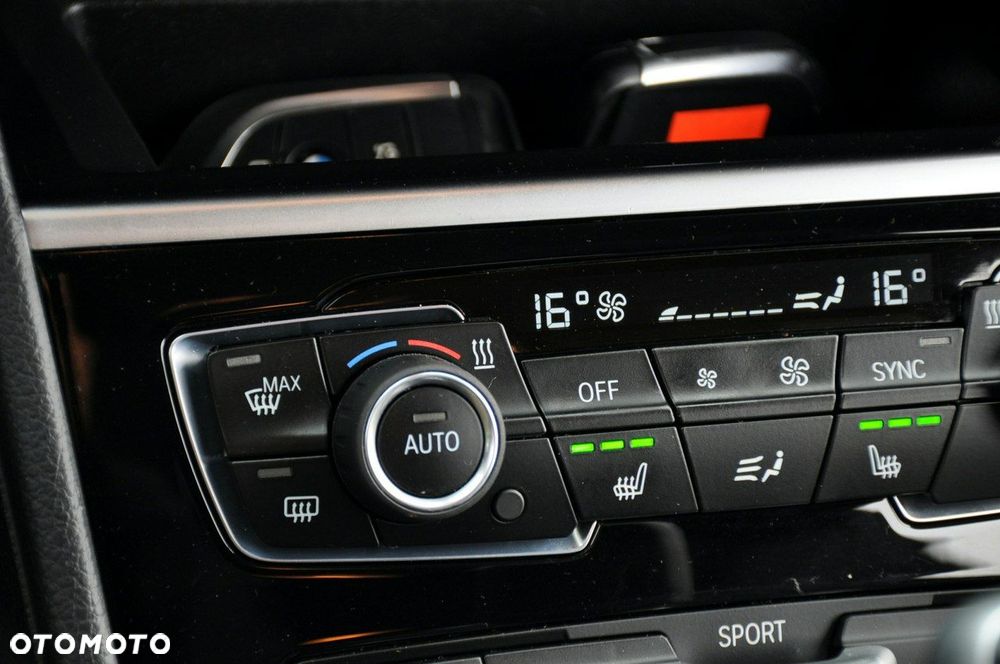 BMW Seria 2 - 33