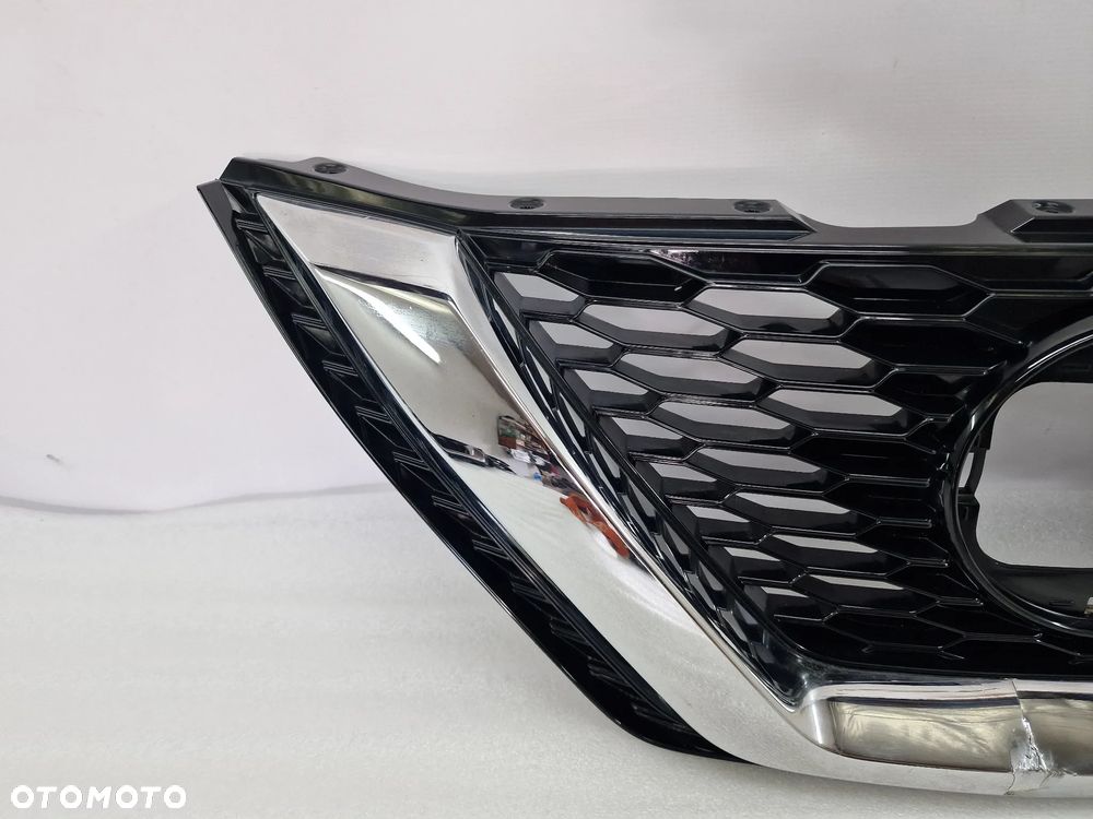 NISSAN QASHQAI 2 II LIFT ATRAPA / GRILL PRZEDNI PRZÓD , NR 62310HV3 / 6933U100 , NR AUKCJI GR348 - 5