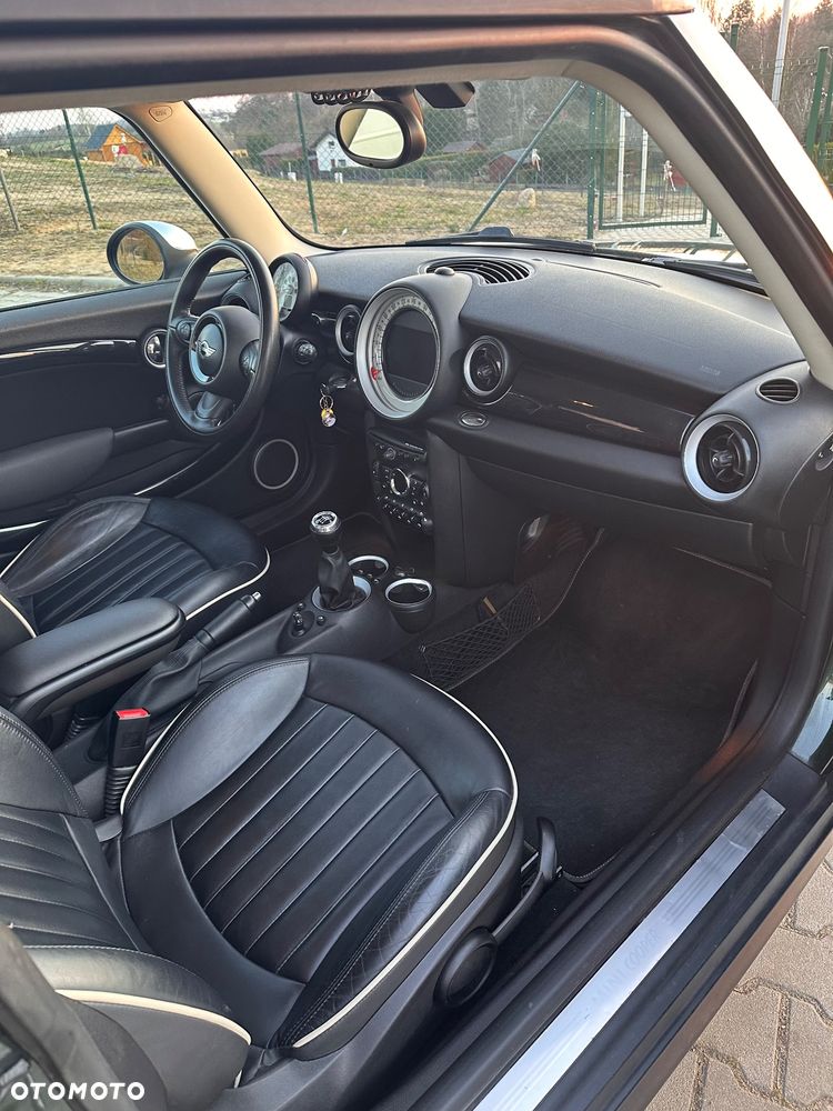 MINI Cooper Green Park - 6