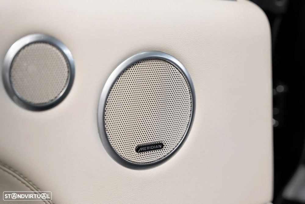 Land Rover Range Rover 4.4 SDV8 Vogue - 29