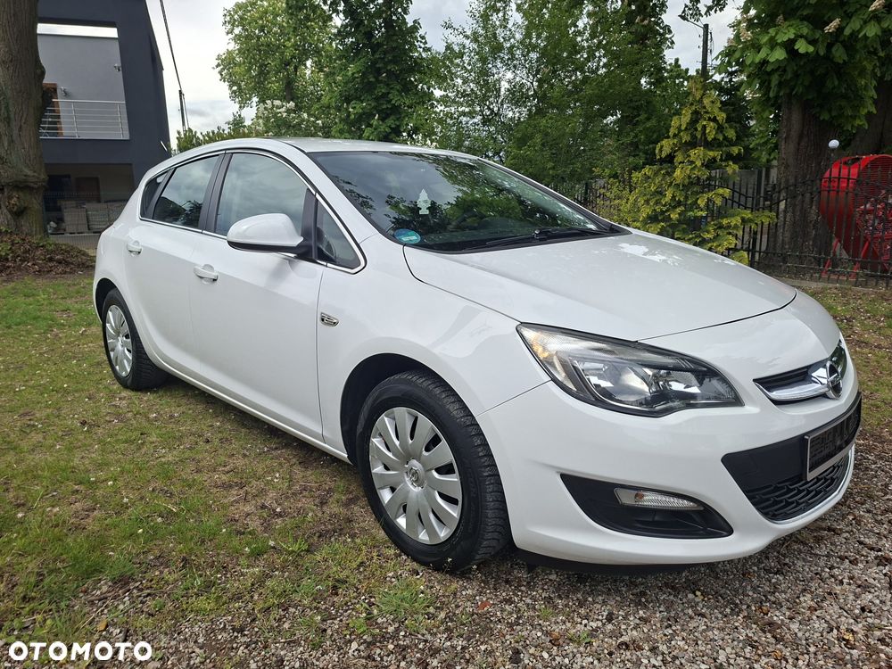 Opel Astra 1.4 Turbo Style - 1