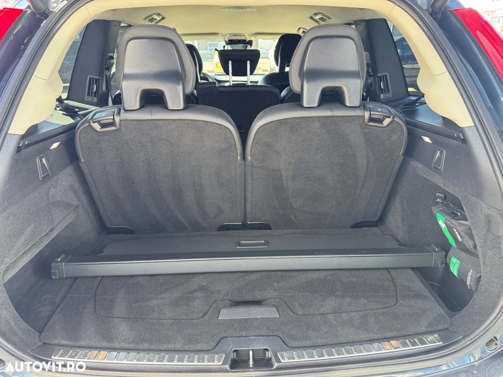 Volvo XC 90 Recharge T8 eAWD Inscription Expression - 7