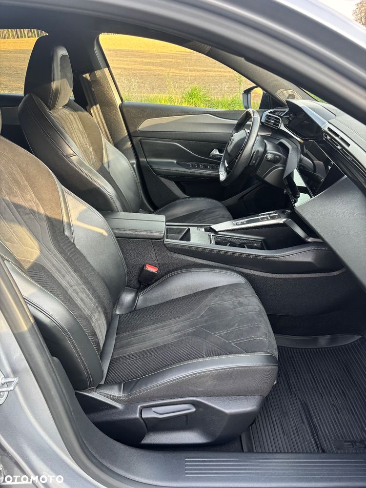 Peugeot 308 1.6 Hybrid PHEV GT EAT8 - 14