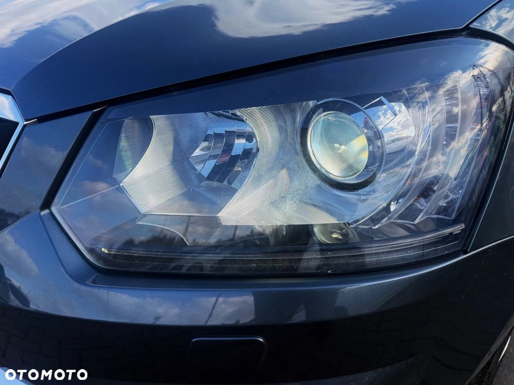 Skoda Yeti Outdoor 2.0 TDI 4x4 Elegance - 16