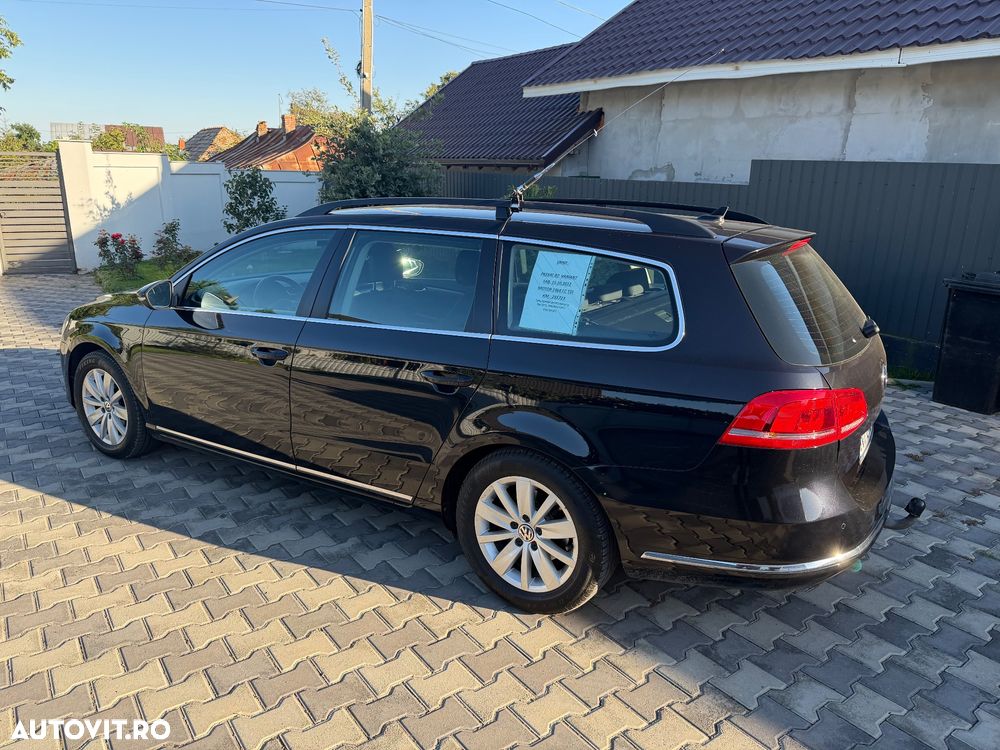 Volkswagen Passat 2.0 TDI Blue TDI Comfortline - 3