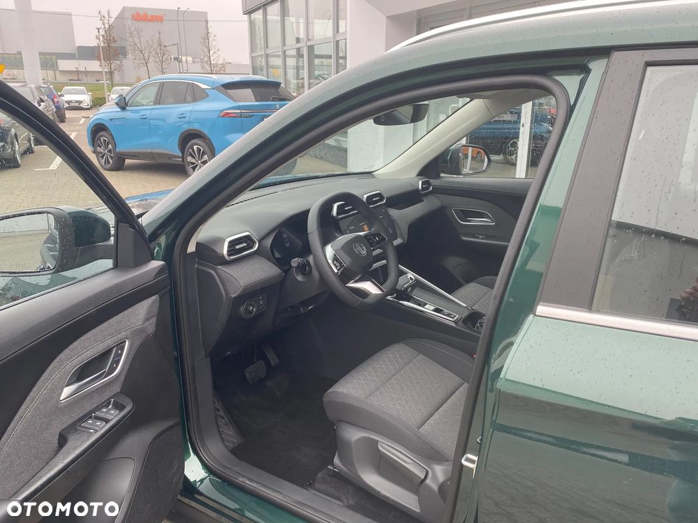 MG ZS Hybrid+ - 9