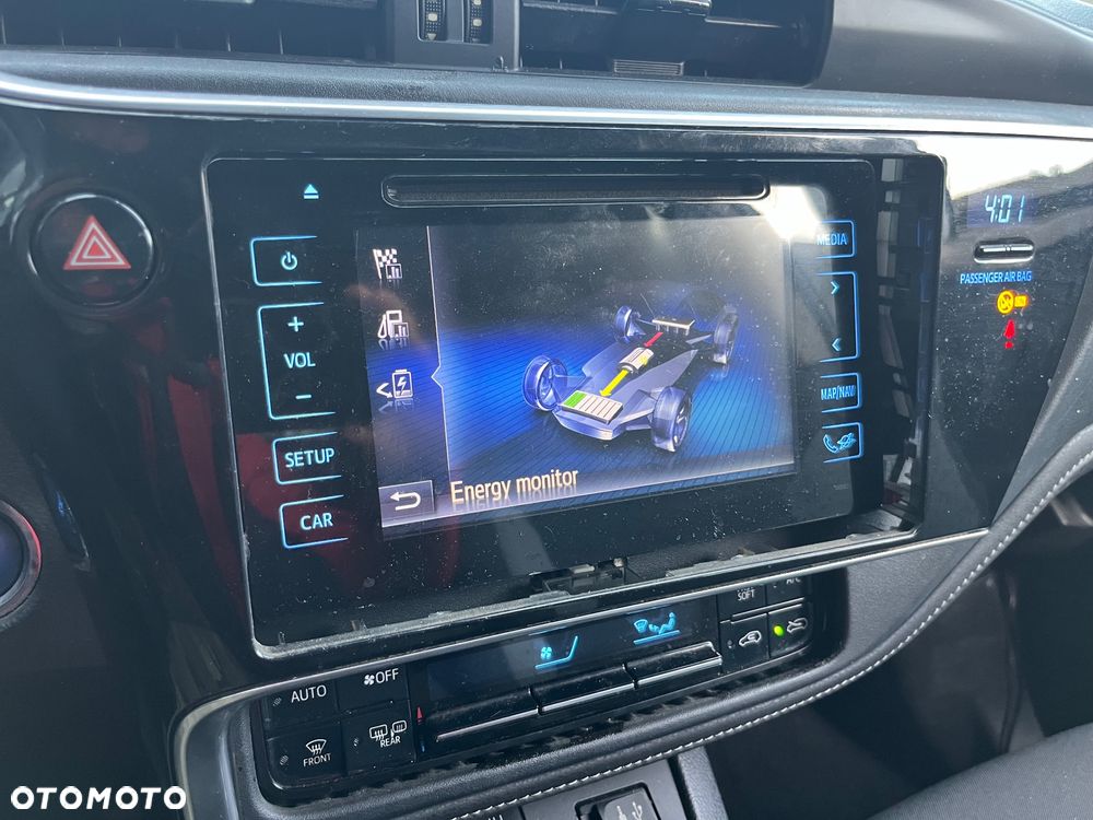 Toyota Auris Hybrid 135 Comfort - 22