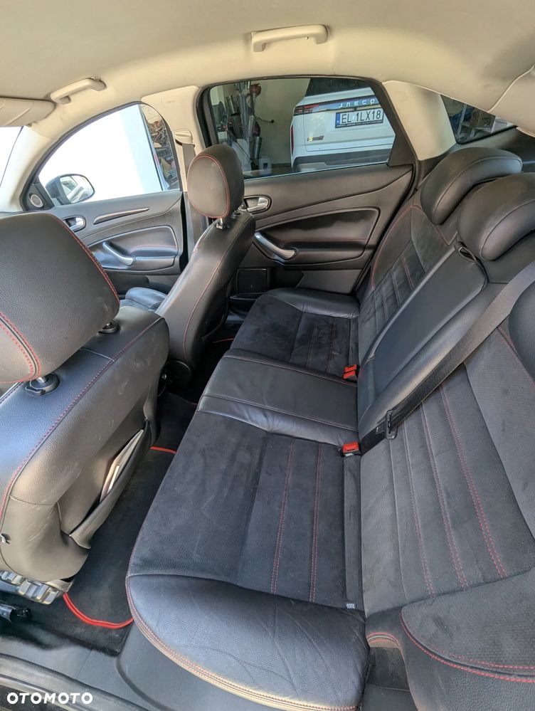 Ford Mondeo 2.0 Titanium - 6