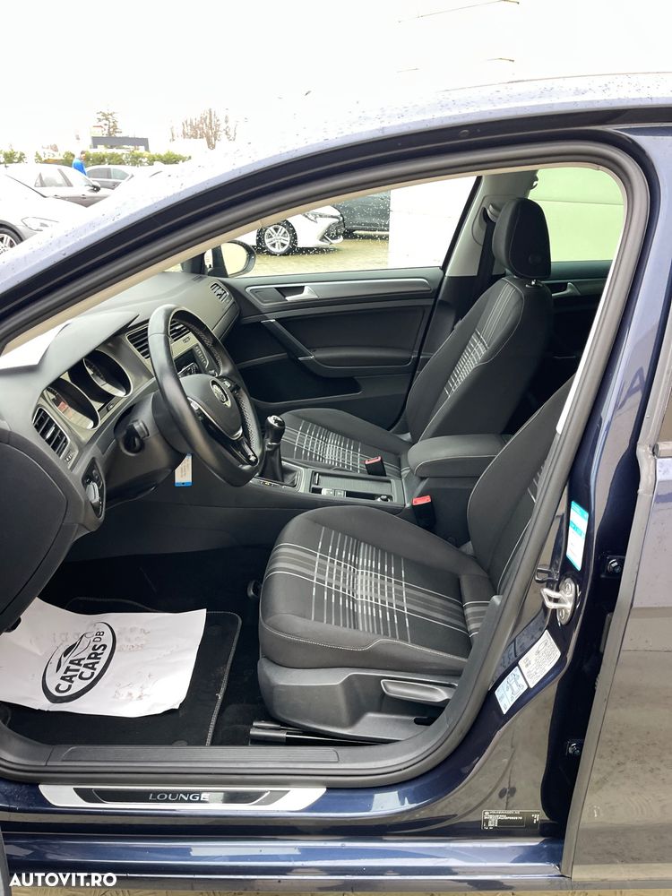 Volkswagen Golf 1.2 TSI BMT Comfortline - 29