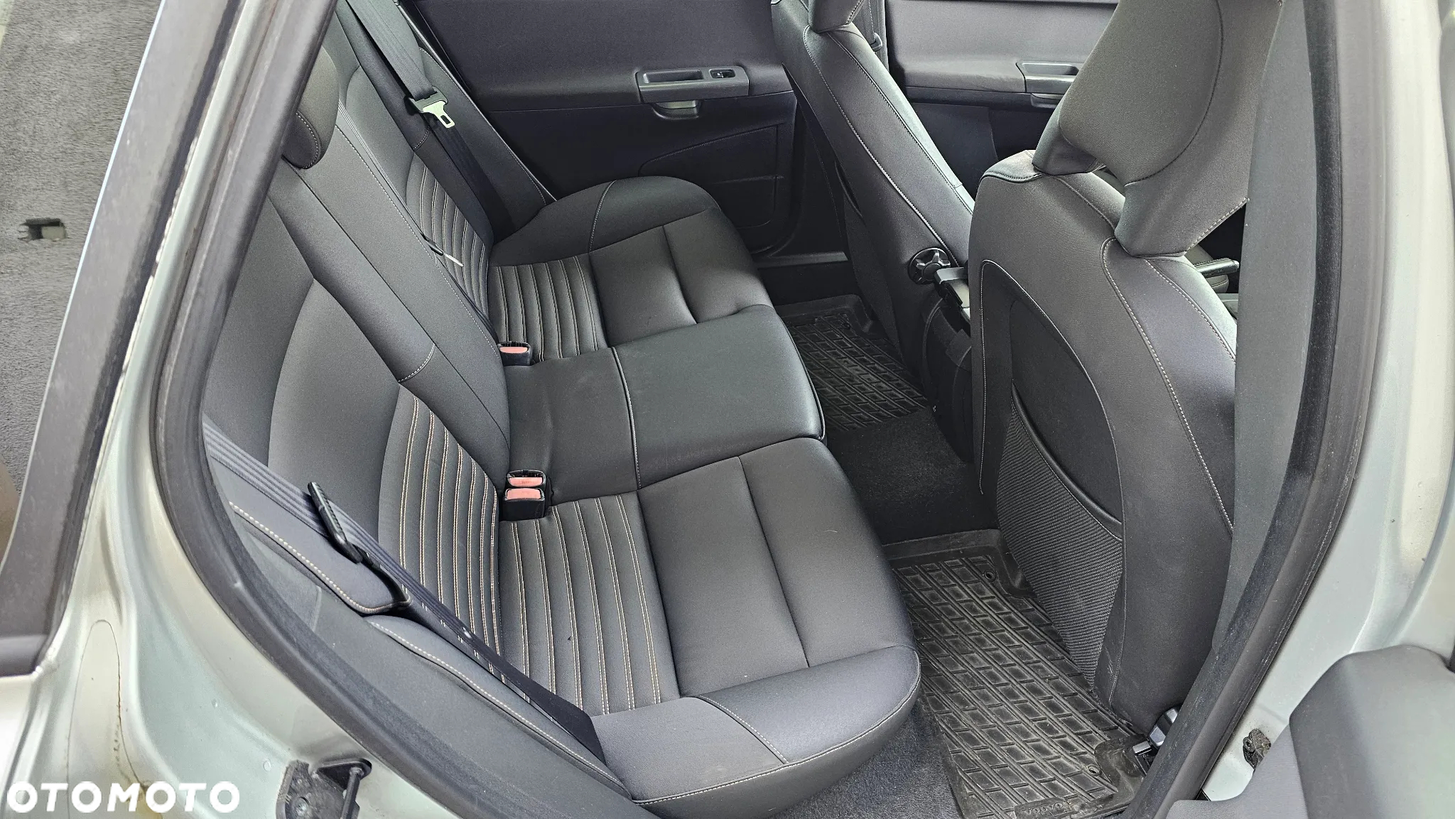 Volvo V50 - 19