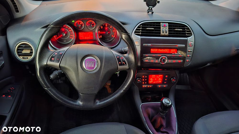Fiat Bravo 1.9 Multijet 16V Dynamic - 10