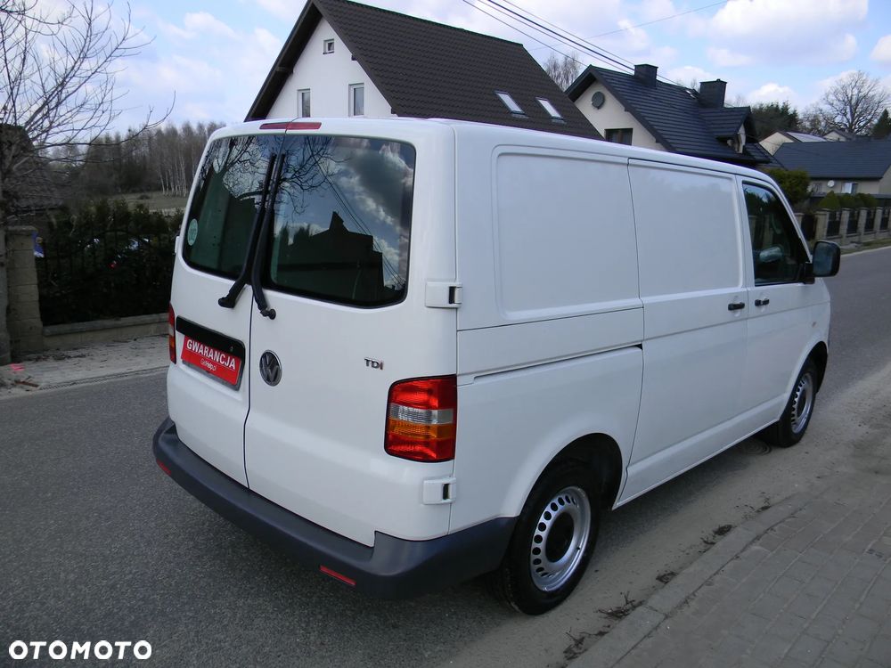 Volkswagen Transporter - 26