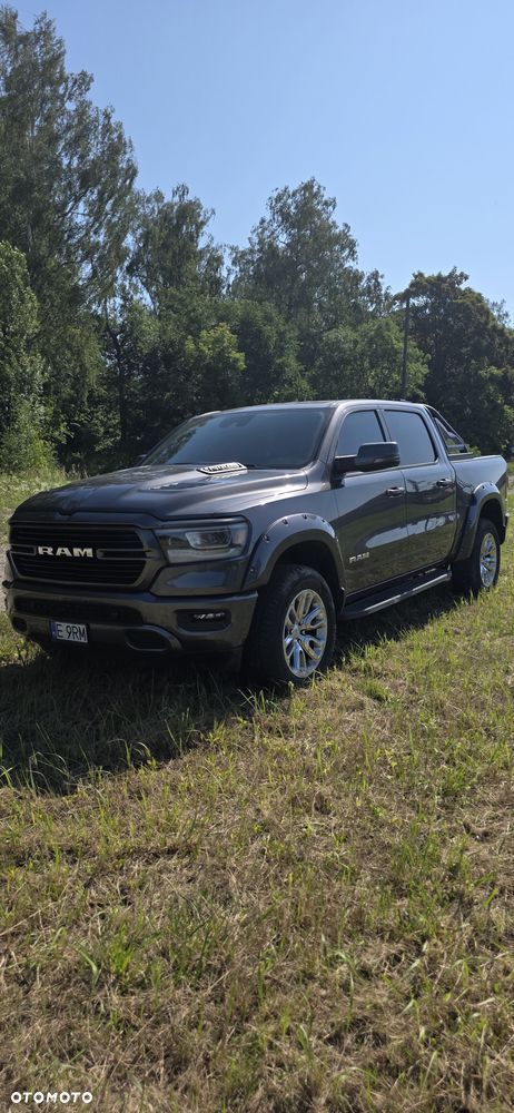 RAM 1500 Crew Cab Shortbed Laramie - 1