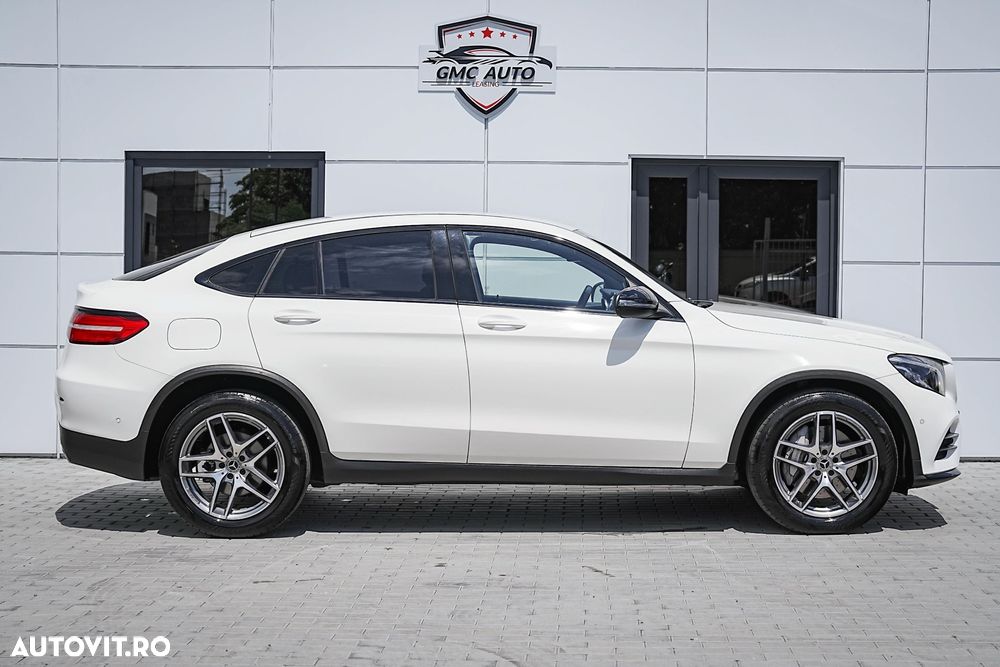 Mercedes-Benz GLC Coupe 220 d 4Matic 9G-TRONIC AMG Line - 9