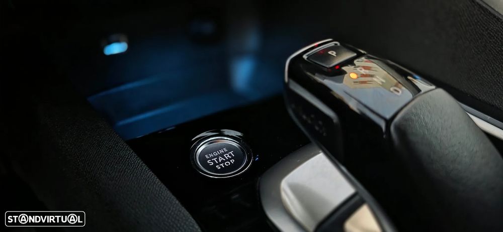 Peugeot 5008 PureTech 130 EAT8 Stop & Start Allure Pack - 21