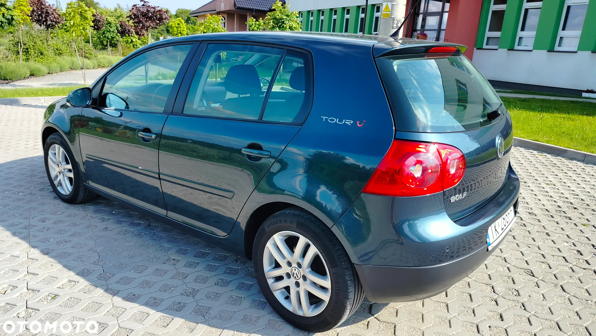 Volkswagen Golf 1.6 Tour - 4