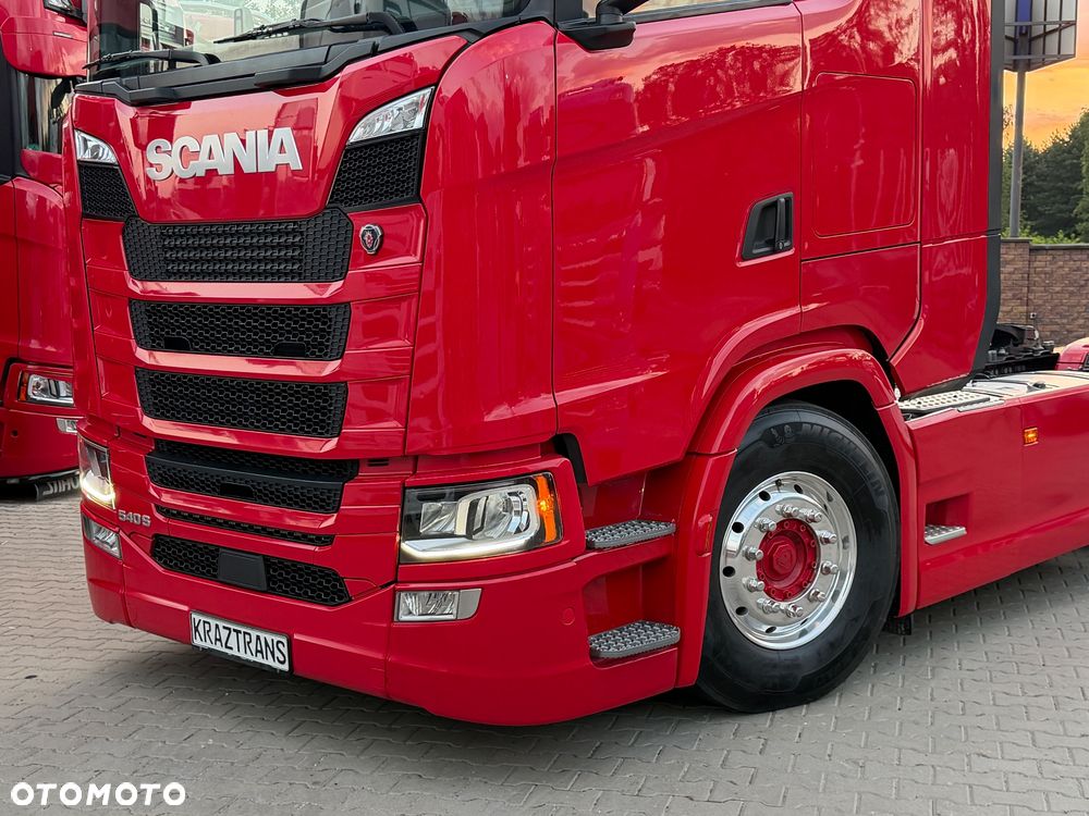 Scania 540S na starym silniku pojedyncze głowice bez egr perfekcyjny stan cala na poduszkach z Niemiec kontrakt ASO - 13