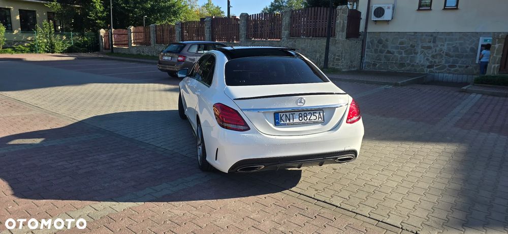 Mercedes-Benz Klasa C 200 4-Matic 9G-TRONIC - 6