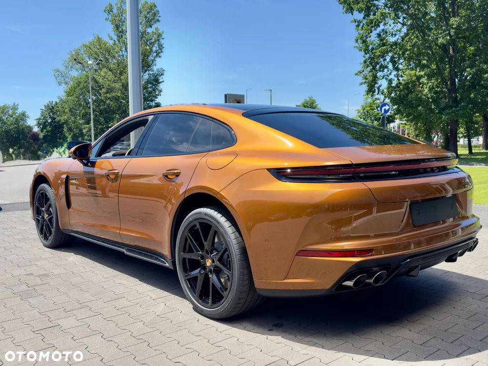 Porsche Panamera 4 E-Hybrid PHEV - 7