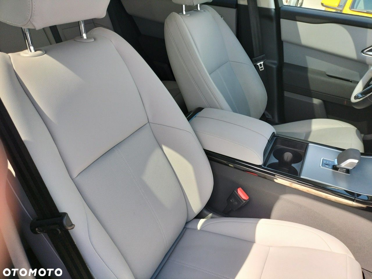 Land Rover Range Rover Velar - 16