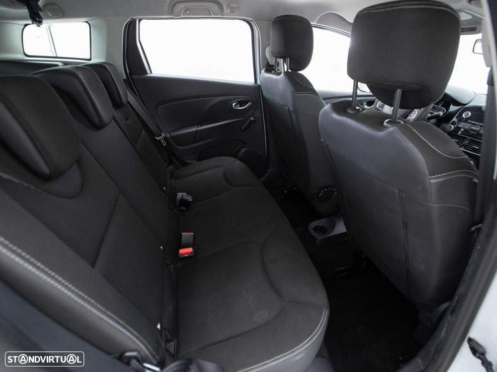 Renault Clio Sport Tourer 1.5 dCi Zen - 11