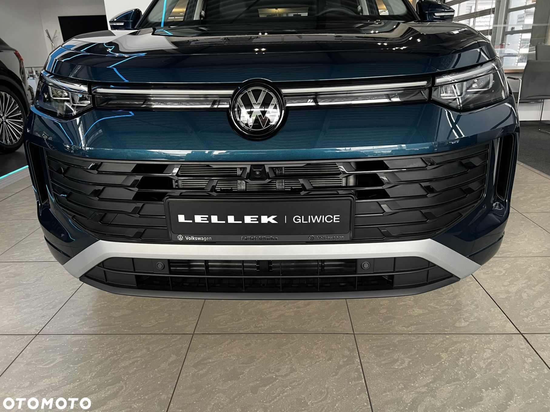 Volkswagen Tayron 2.0 TSI Life Plus DSG - 4
