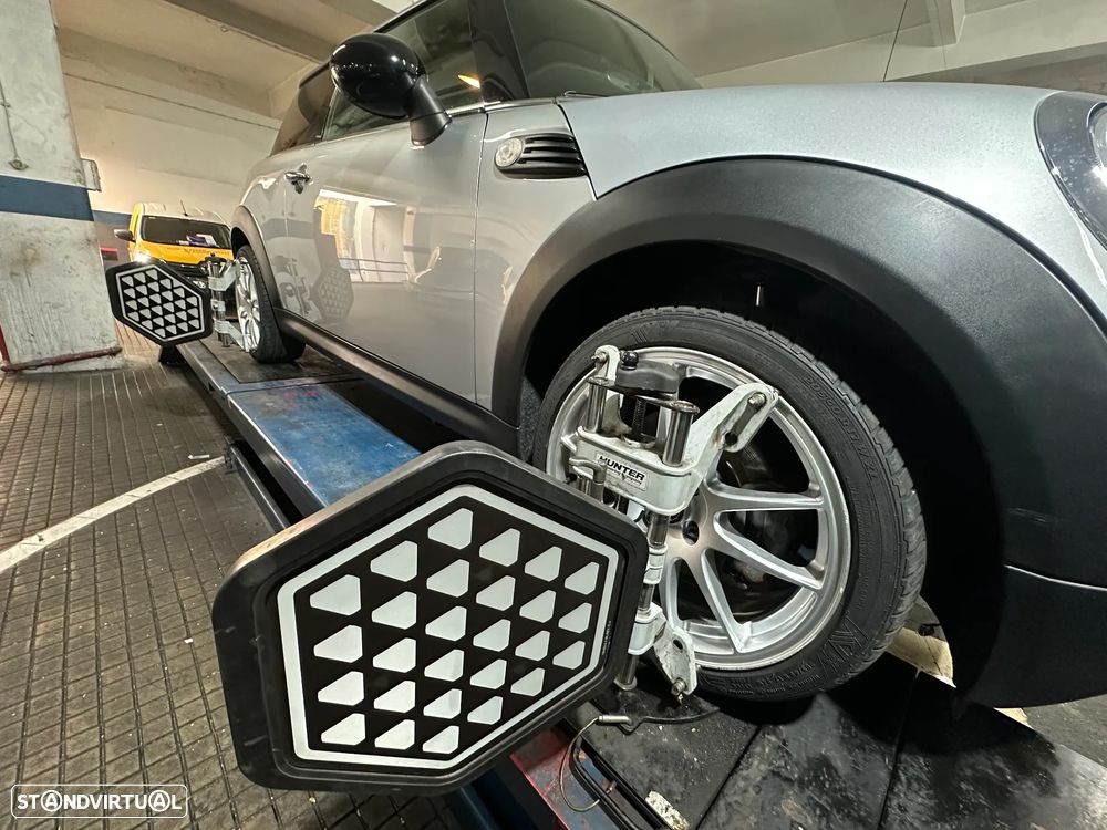 MINI 3 Portas Cooper D - 60