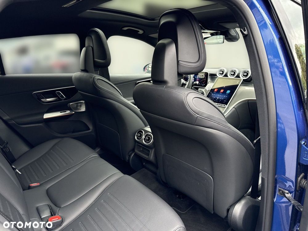 Mercedes-Benz GLC - 22